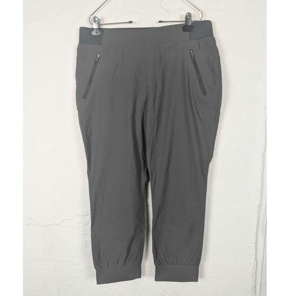 Eddie Bauer First Ascent Hiking Pants Womens 10 Grey Cropped Camping Stretch - Picture 1 of 9